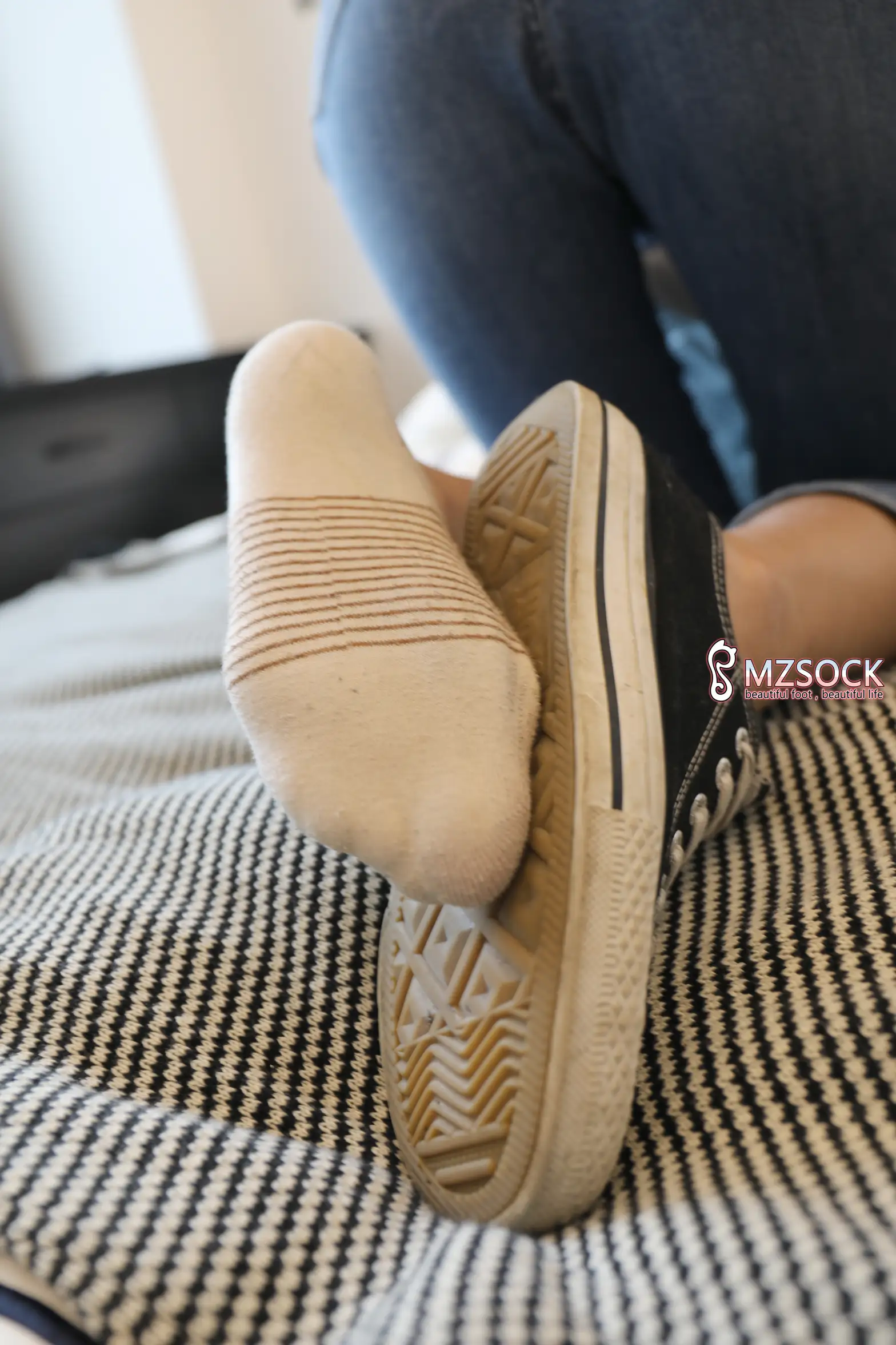 [Mzsock] Love beautiful feet NO.004 Fan Fan#[74P]-55